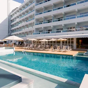 https://bellevue-vistanova.balearic-islands.net